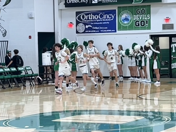 DHS Varsity boy basketball