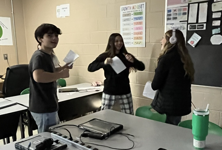 DHS Energy Bus Thursday