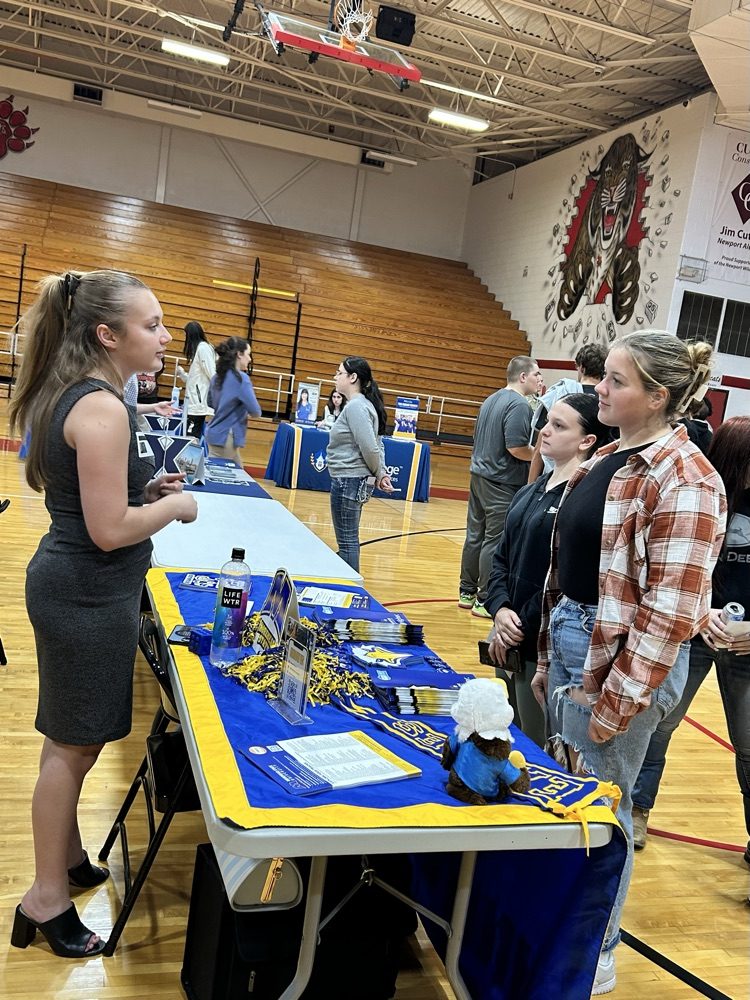 DHS College Fair