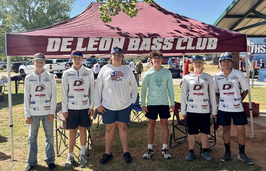 bass class members at first tournament of the season