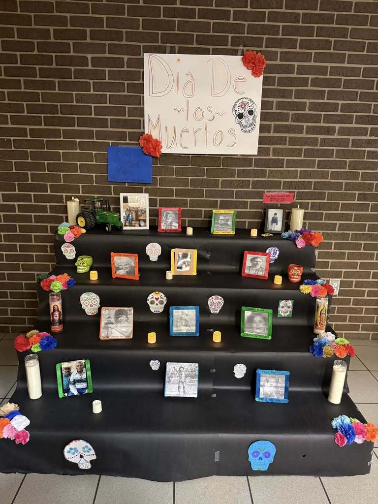 dia de los muertos ofrenda made by students