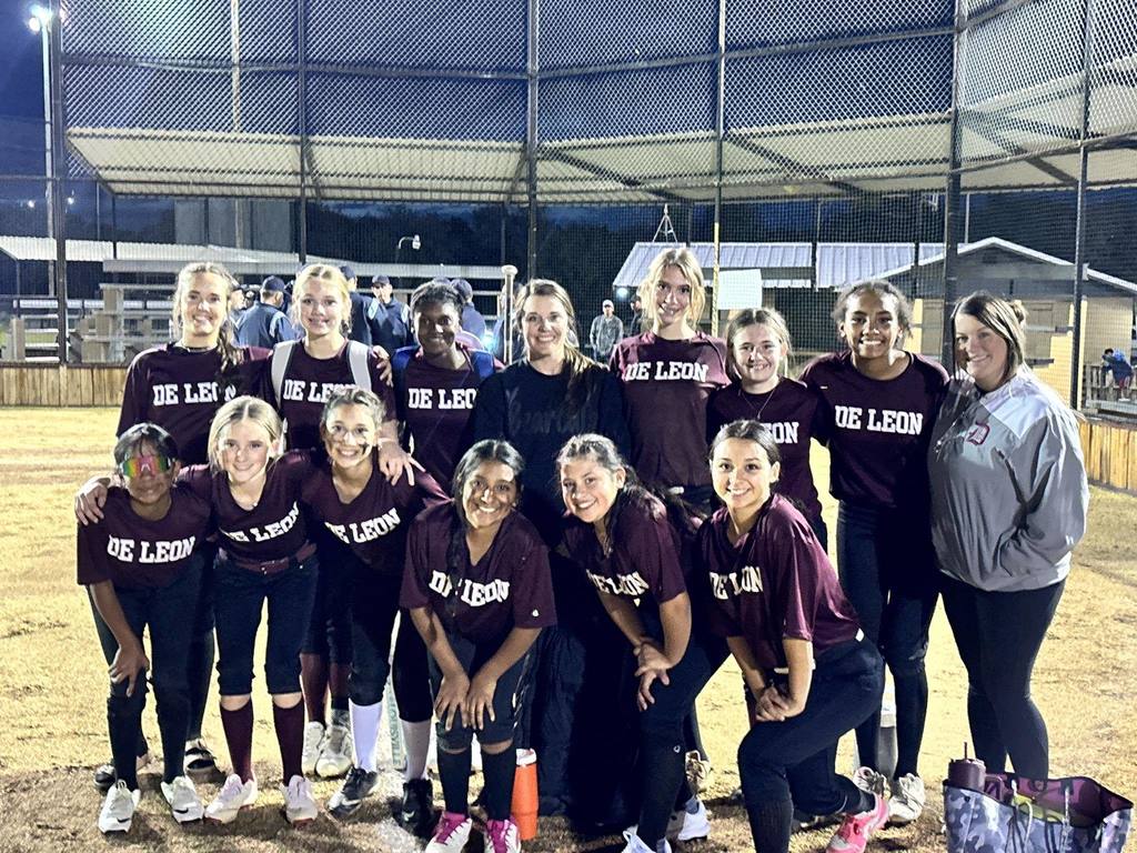 jh softball team group picture