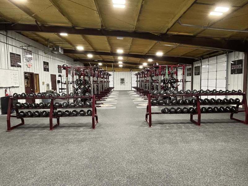 de leon athletics weight room