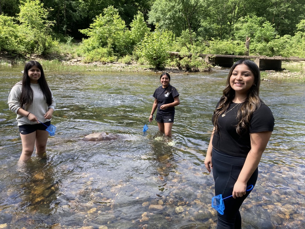 10th grade biology students at Cossatot River State Park