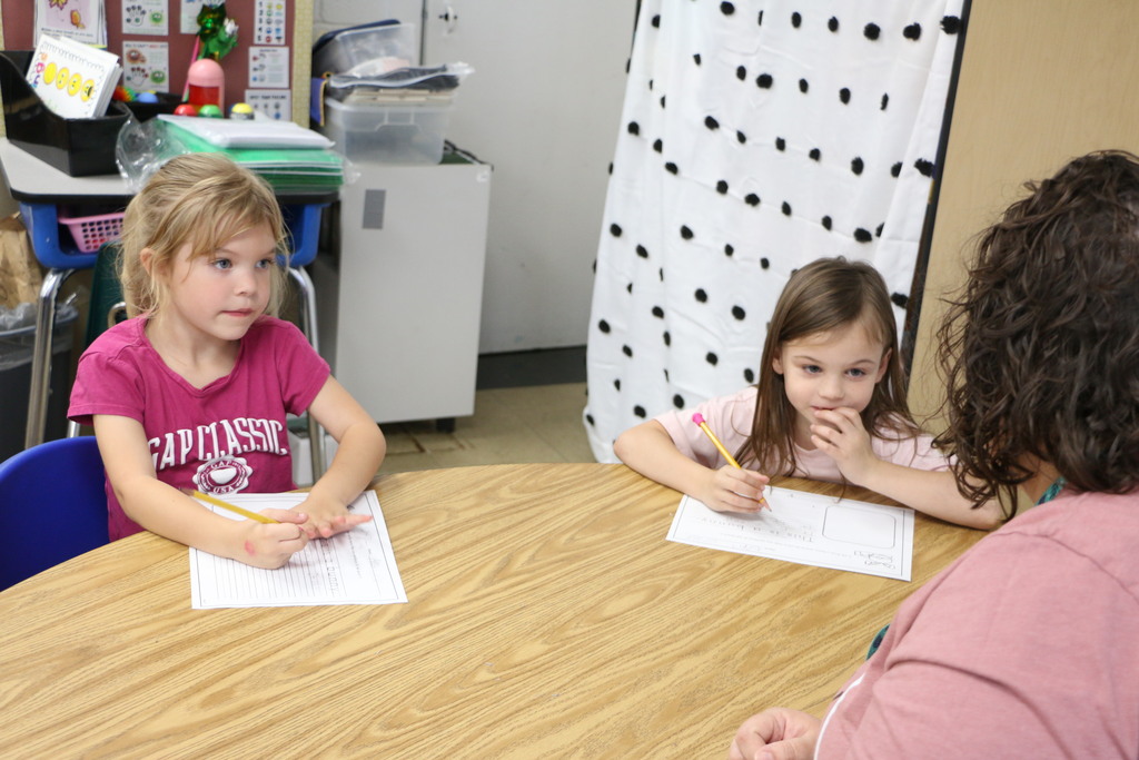 Photo of students. 