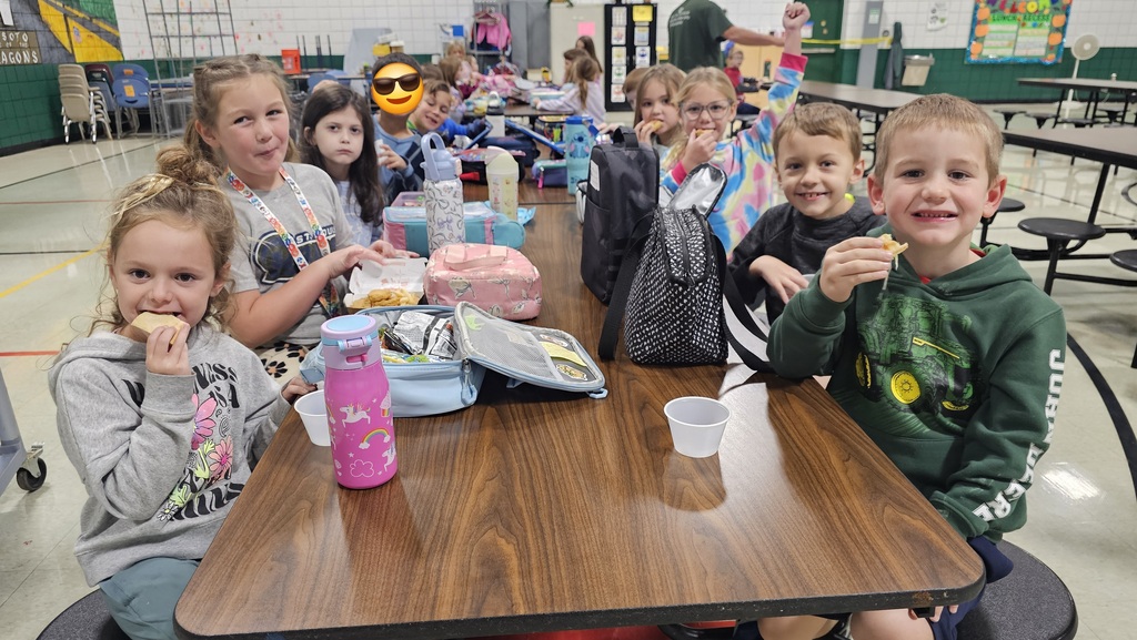 Photo of students. 