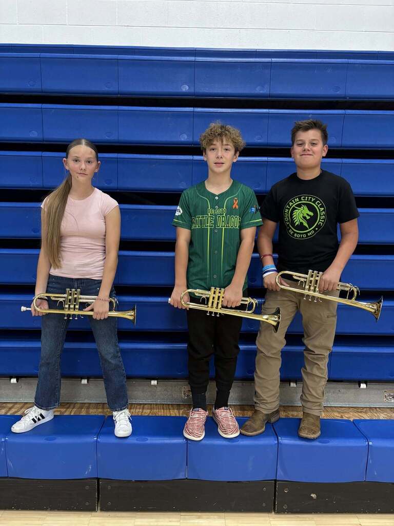 Photo of students. 