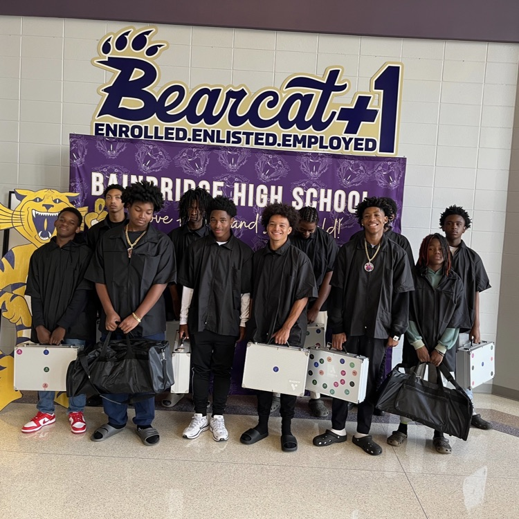 These students participate in the SRTC barbering course taught by our very very Dr. Sweet. Each of these students created a logo and mission statement. Great job, Bearcats!
