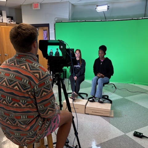 Honors world history students filmed their research on world religions with the help of Mrs. Thompson’s AVFT students. 