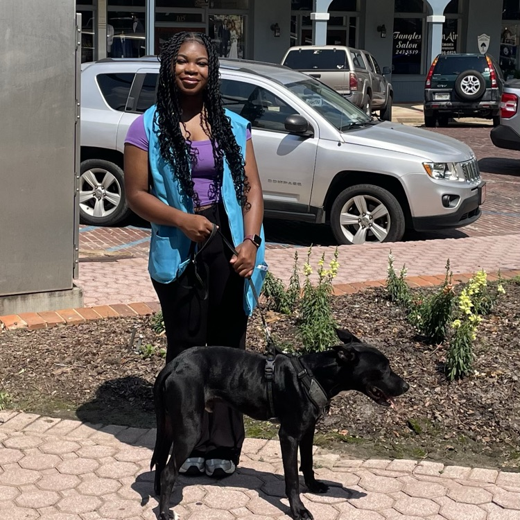 Anchor Club members helped the Humane Society at Rivers South by encouraging people to adopt some precious puppies and a cool older dog. They also stressed the importance of spaying/neutering pets.
