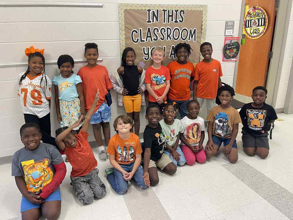 Orange for Mental Health Awareness Week . 