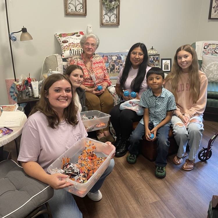 Anchor members Kenzie, Anna, Sidney and Angelica visited with the residents of Memorial Manor and brought them Halloween goodies.