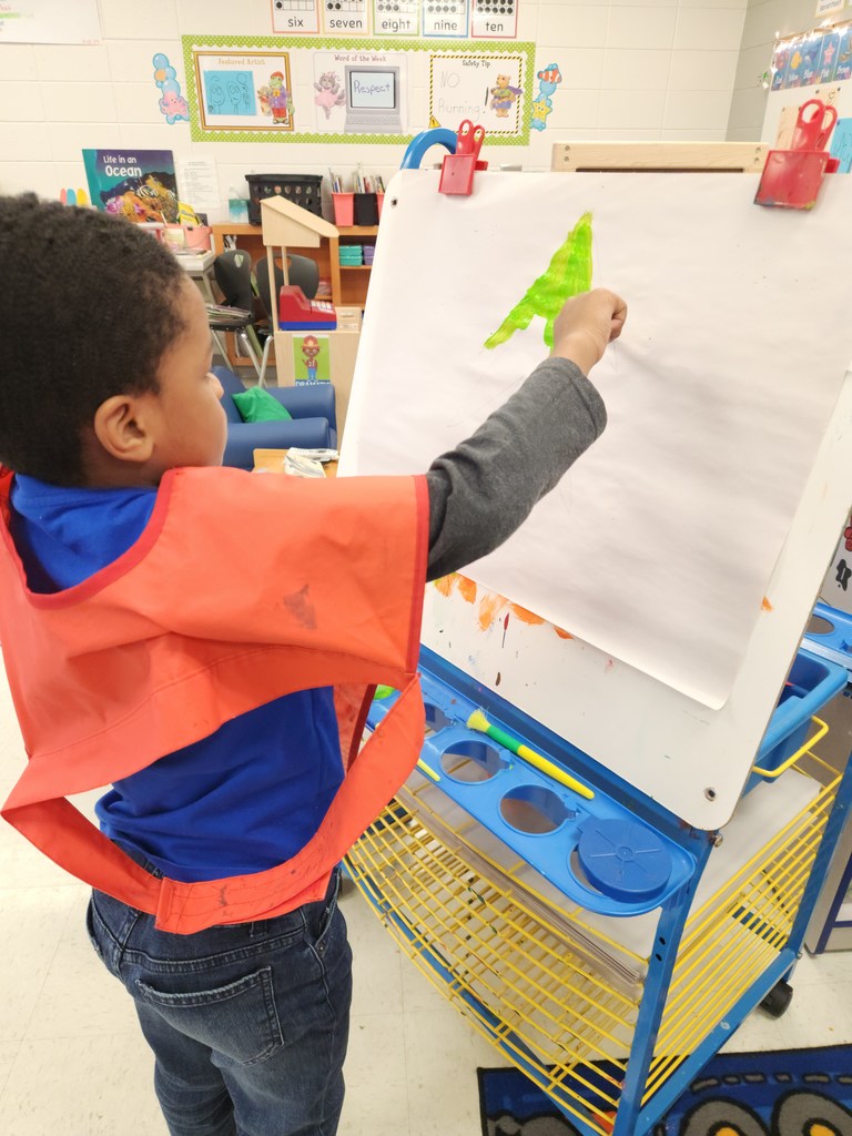 IT STARTING TO LOOK LIKE CHRISTMAS IN MR. ALDAY'S ROOM!!!