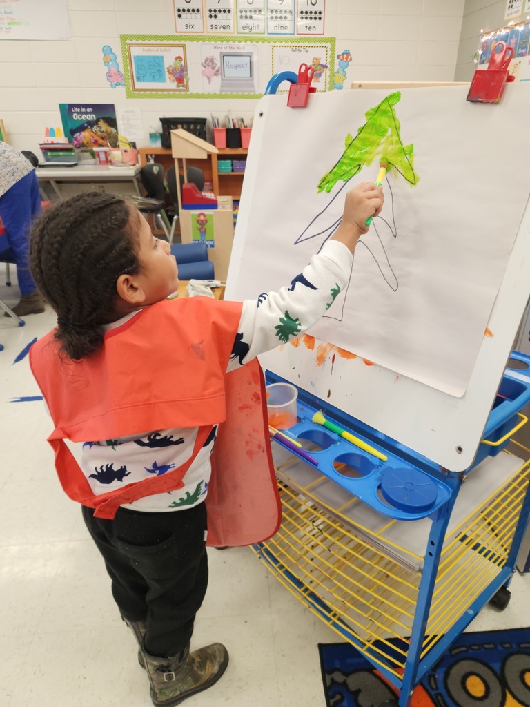 IT STARTING TO LOOK LIKE CHRISTMAS IN MR. ALDAY'S ROOM!!!