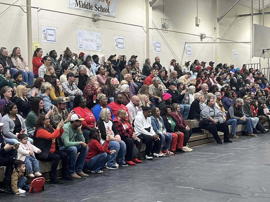 Christmas Program-HES