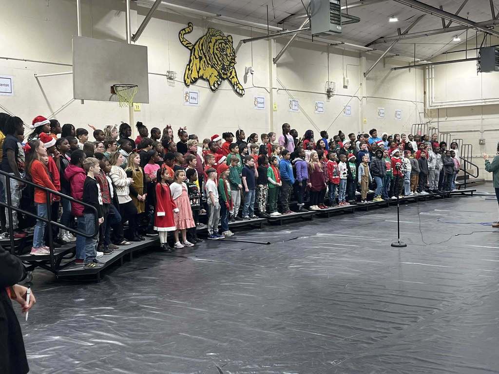 Christmas Program-HES