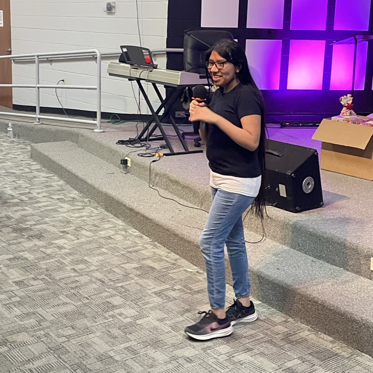 Anchor Club members Angelica DeJesus, Angie Dominguez, Anna Carnes, and Yuliana Avila-Hernandez delivered gifts at the Friendship House today. 