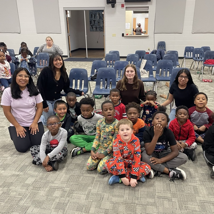 Anchor Club members Angelica DeJesus, Angie Dominguez, Anna Carnes, and Yuliana Avila-Hernandez delivered gifts at the Friendship House today. 