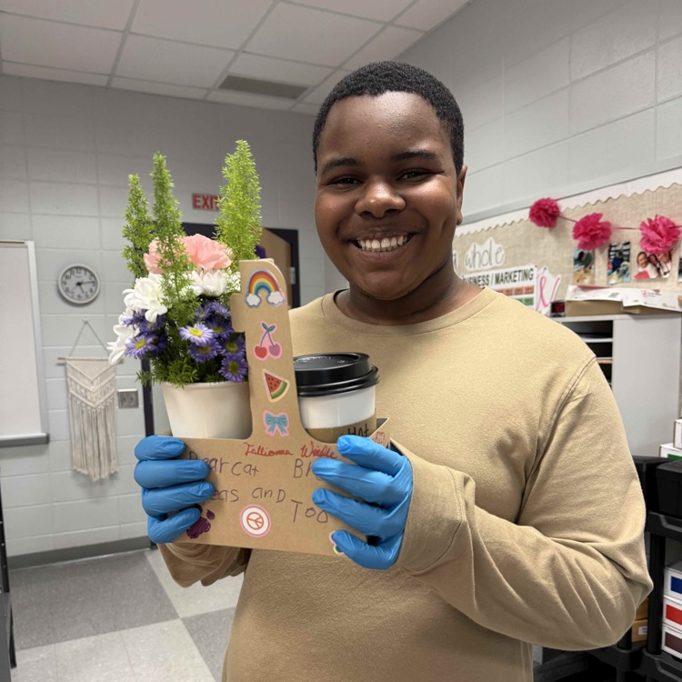 Bearcat Brew and Teas Too spread the love to staff last week at BHS.