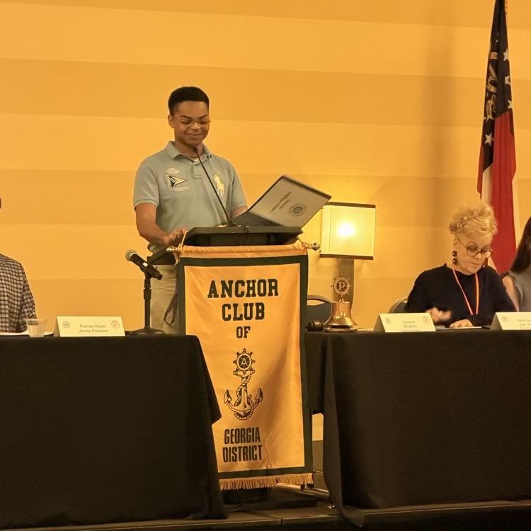 Cameron Whigham completes the roll call for the meeting 