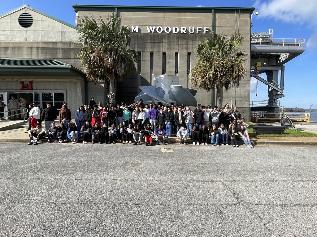 8.1 POD students together at the Woodrif Dam