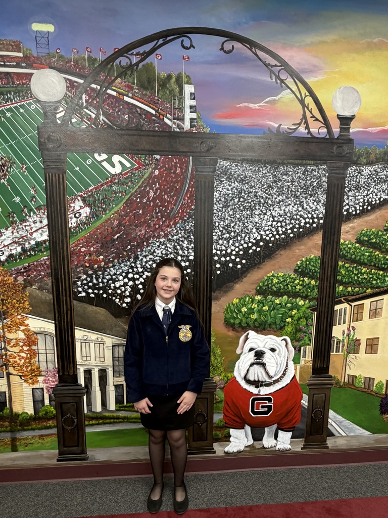 Maci Lynn at the FFA Creed Speaking competition