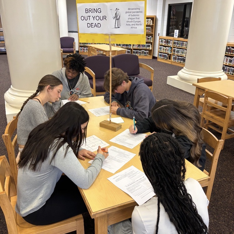 Mrs Farmer’s World History classes wrapped up their Medieval Times Unit. Mrs. Siebels’ and Mrs. Barber’s classes joined in on the fun. 