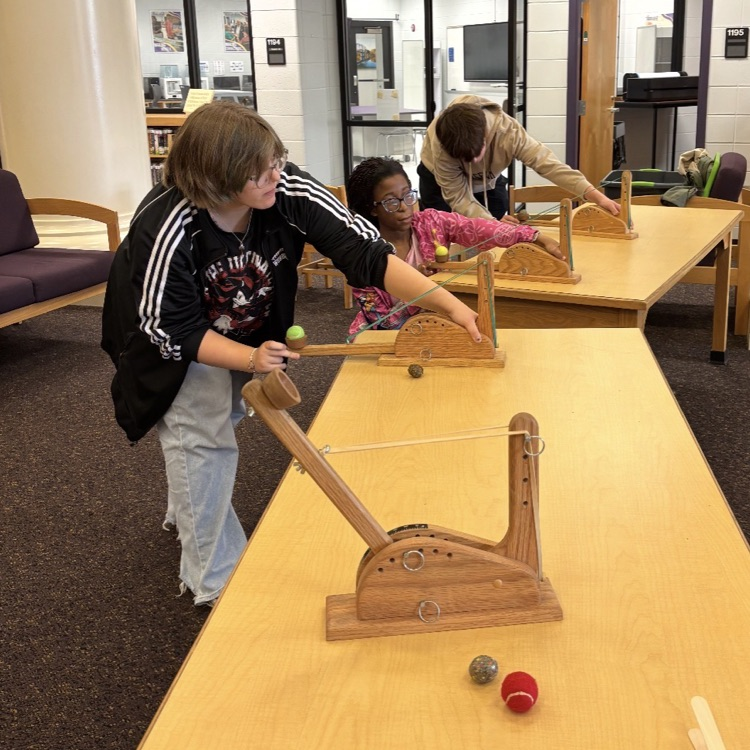 Mrs Farmer’s World History classes wrapped up their Medieval Times Unit. Mrs. Siebels’ and Mrs. Barber’s classes joined in on the fun. 