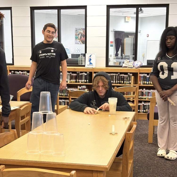 Mrs Farmer’s World History classes wrapped up their Medieval Times Unit. Mrs. Siebels’ and Mrs. Barber’s classes joined in on the fun. 