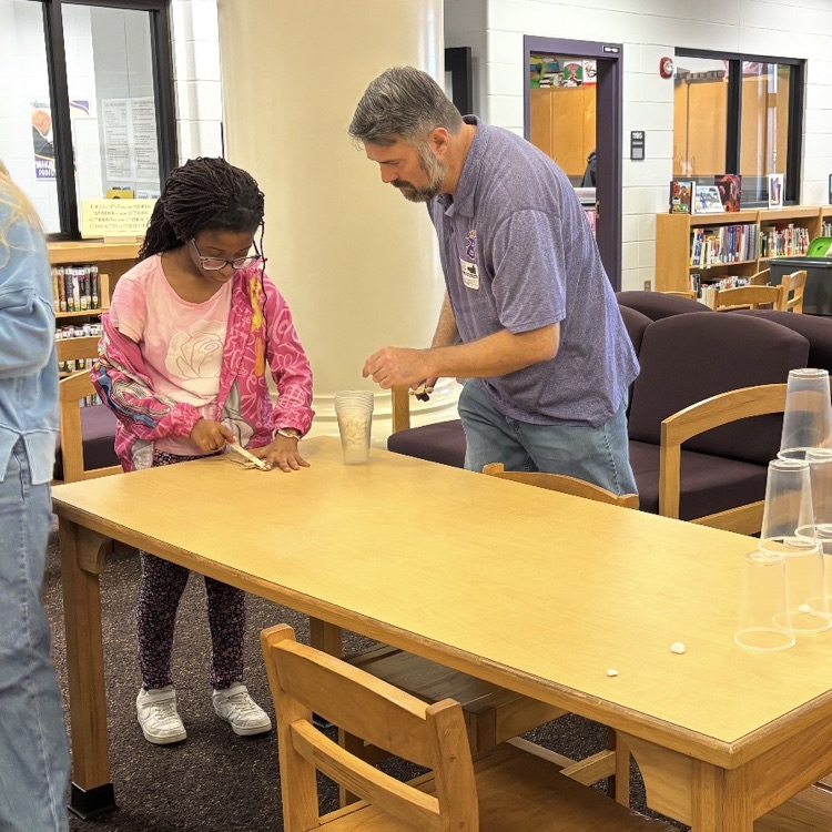 Mrs Farmer’s World History classes wrapped up their Medieval Times Unit. Mrs. Siebels’ and Mrs. Barber’s classes joined in on the fun. 