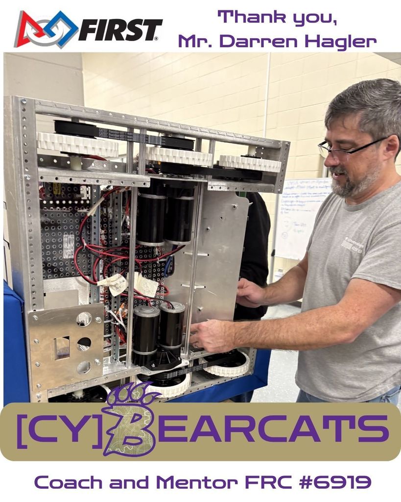 Thank you, Mr Darren Hagler for helping our Rookie Team even and sharing the Commodores' experience with us this year.