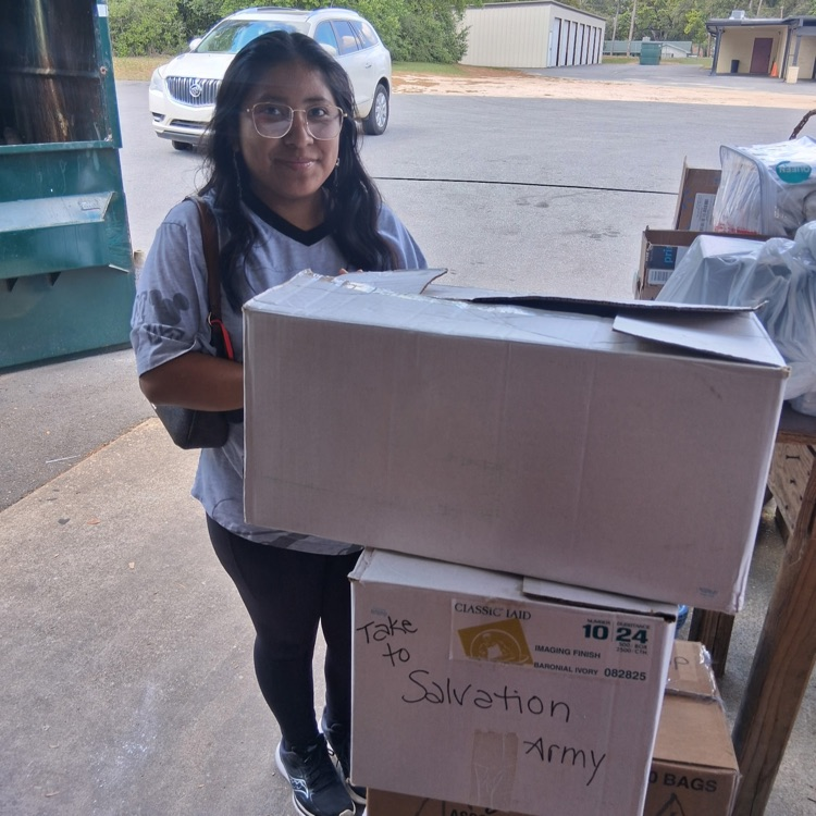 Anchor Member Angelica DeJesus dropped off donations at the Salvation Army. 