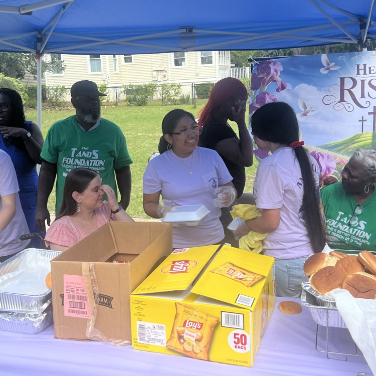 Anchor Club members helped with the Community Egg Hunt and Feed at St John's Episcopal Church. 