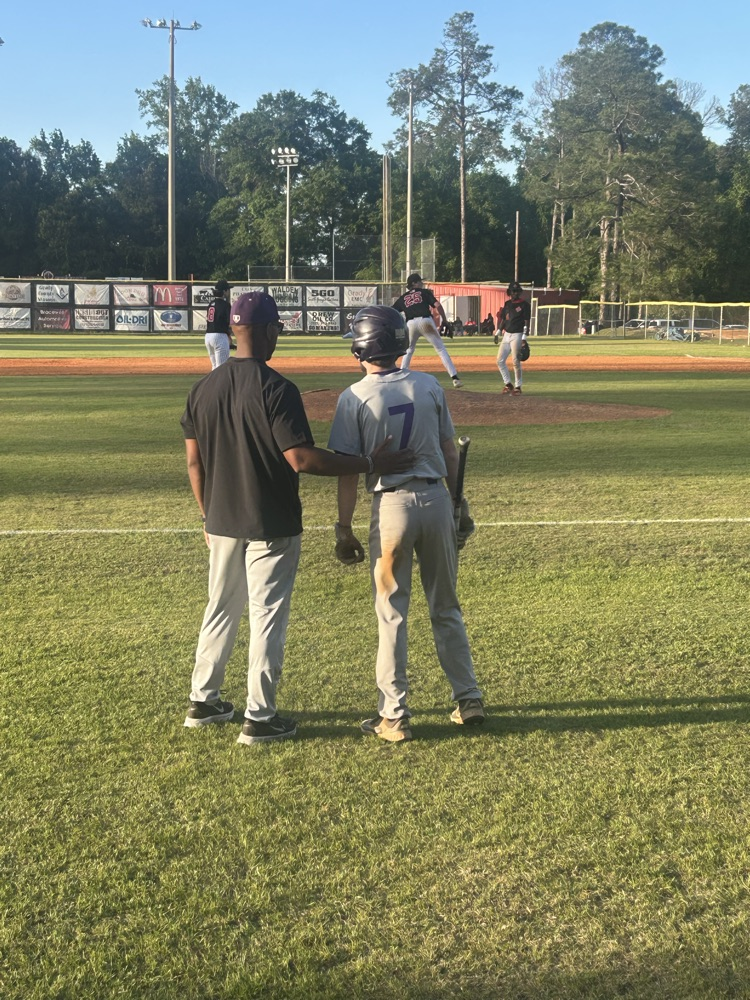 Cats go on the road and beat Cairo 7-6 at Jackie Robinson Field! ⚾️ It’s Port City Magic!