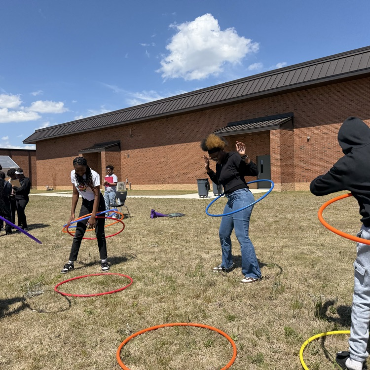 Anchor Club and Key Club members and basketball cheerleaders belped with the BMS Decathlon. 