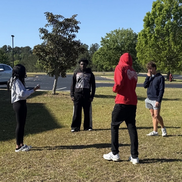 Students in Mrs. McDonald's Environmental Science and Mrs. Sielbel's classes used bubbles to model different population survivorship curves.