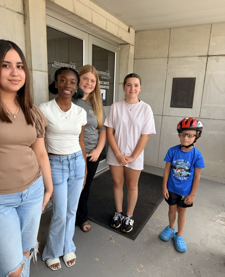 The Anchor Club partnered with the Pilot Club and Bainbridge Public Safety to distribute helmets as part of their brain safety initiative: