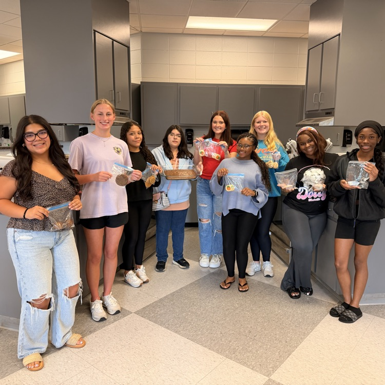 The Anchor Club was baking away this afternoon for tomorrow's bake sale.  Make sure you bring a little cash to buy some goodies during your lunch tomorrow. 