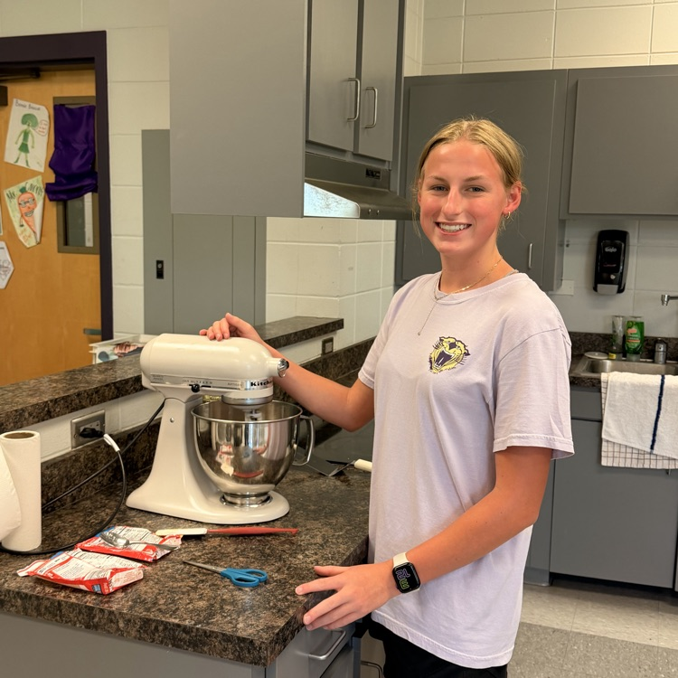 The Anchor Club was baking away this afternoon for tomorrow's bake sale.  Make sure you bring a little cash to buy some goodies during your lunch tomorrow. 
