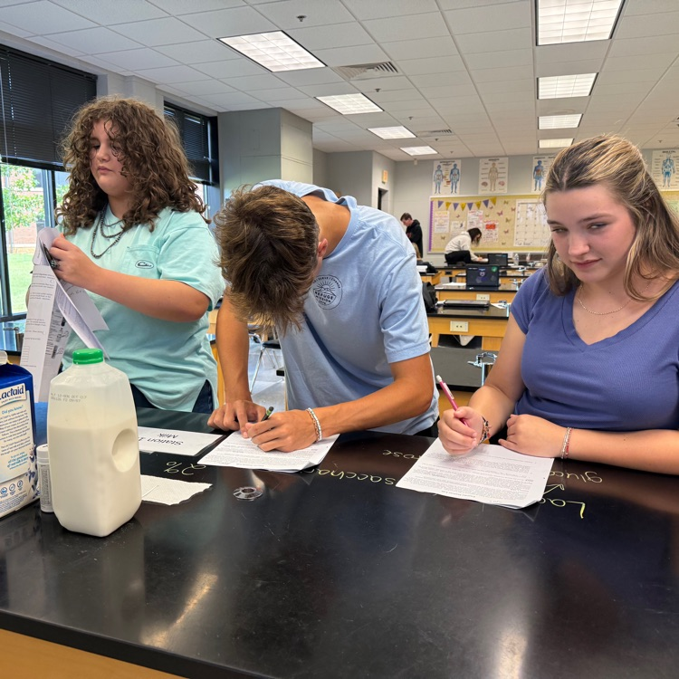 Our Biology students got to take learning out of the textbook and into the lab! Today, they investigated enzyme activity with a hands-on lab to explore how enzymes function. 
