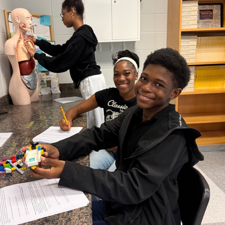 Our Biology students got to take learning out of the textbook and into the lab! Today, they investigated enzyme activity with a hands-on lab to explore how enzymes function. 