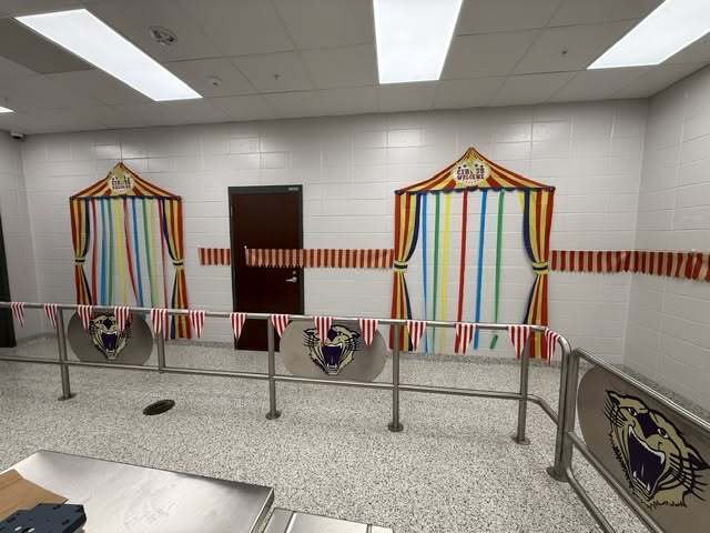 decatur county schools lunch room workers dressed up in circus attire to celebration national school lunch week 