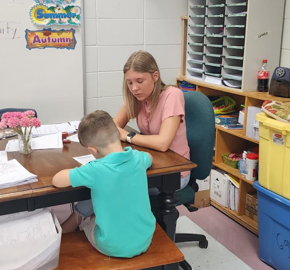 Bearcat Intern Bryce Hatcher spends time working one-on-one with a student — helping them learn, grow, and succeed. We’re proud of our interns for making a difference every day!