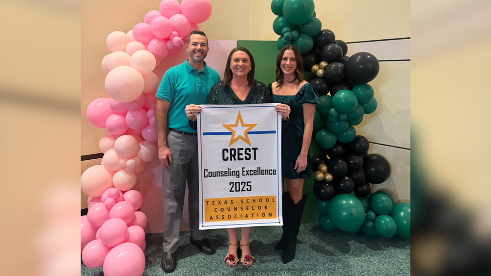 Photo of the counseling team after receiving their crest award