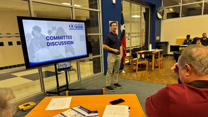 Photo of the Decatur High School committee meeting and discussion 