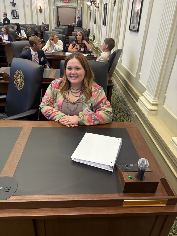 Derby seated and ready for a session. 