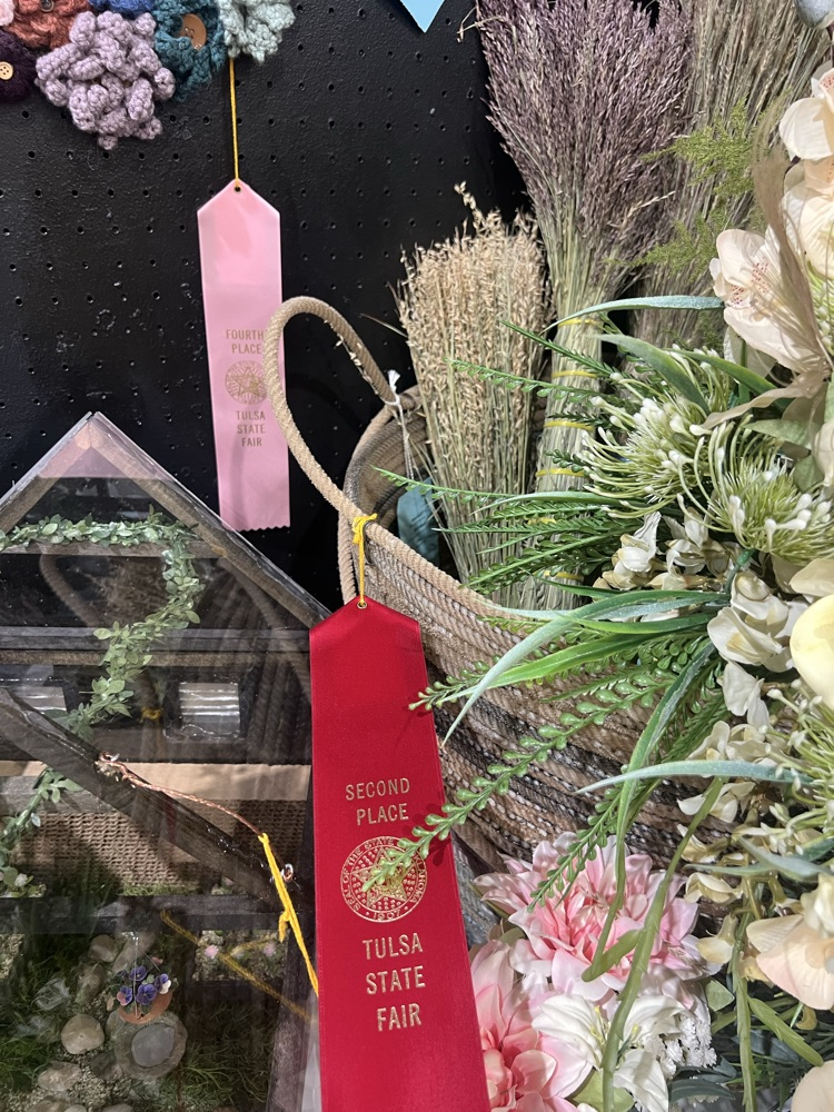 Piper-2nd place with her rope basket.đ§ē