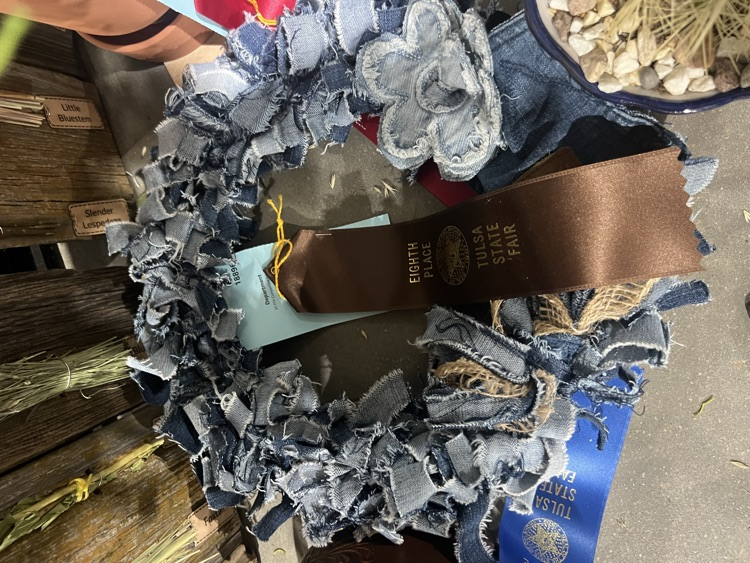 Bristol-8th place wreath