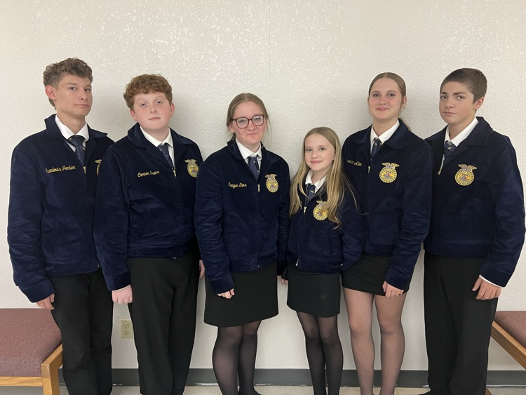 8th grade team creed participants at regionals in Garber.