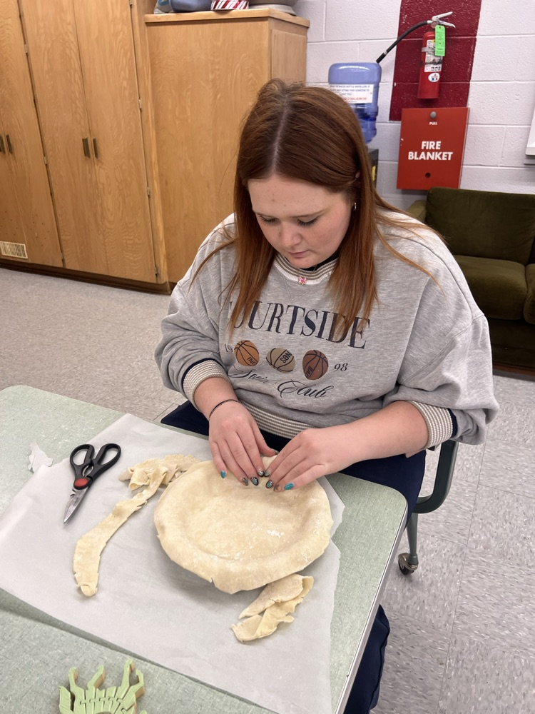 This will be a beautiful pie! 